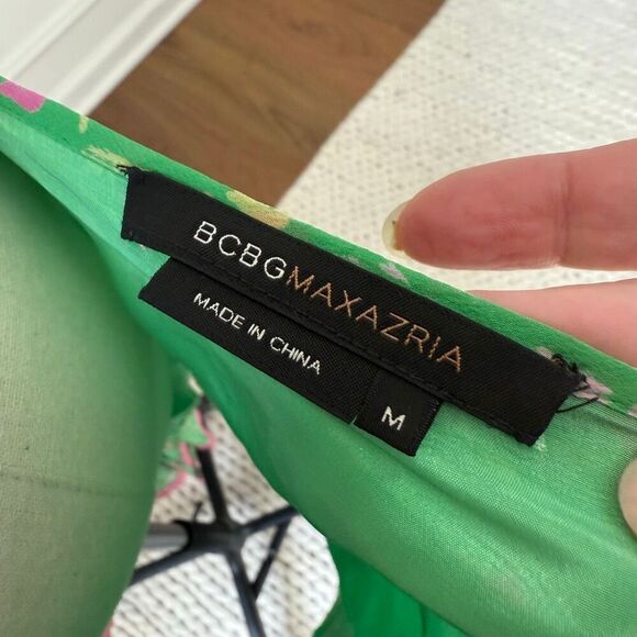 Vintage Y2K BCBG MaxAzria 100% Silk Handkerchief Hem Low Rise Midi Skirt $138 M - Picture 7 of 8